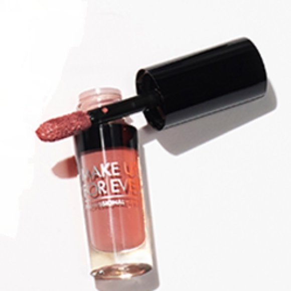 Make Up For Ever Other - Artist Liquid Matte Lipstick in Rosewood (105) Make Up For Ever Other - Artist Liquid Matte Lipstick in Rosewood (105)